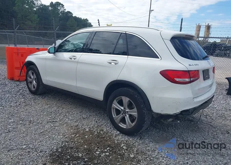 2017 Mercedes-Benz Glc 300 z USA, uszkodzony, nr VIN WDC0G4JBXHF221983